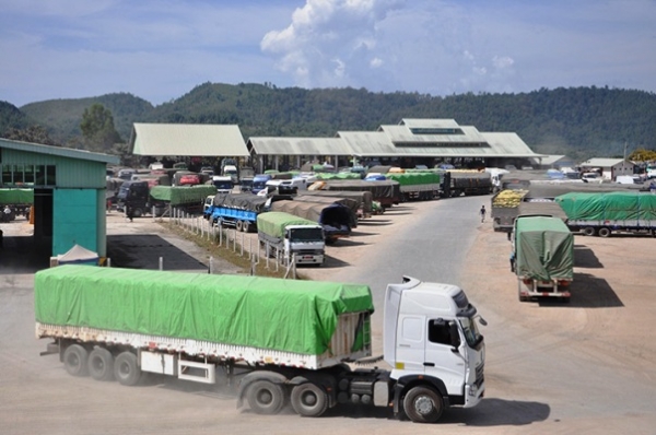 ၂၀၁၇-၁၈ ဘ႑ာႏွစ္ ဧၿပီလမွ ေဖေဖာ္၀ါရီလအတြင္း ျမန္မာႏိုင္ငံ၏ ပို႔ကုန္၊ သြင္းကုန္အေျခအေန