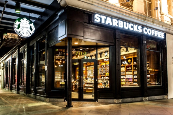 အေမရိကန္ ေကာ္ဖီကုမၸဏီ Starbucks က ျမန္မာတြင္ ဆိုင္ခြဲဖြင့္ရန္ အစီအစဥ္မရွိေတာ့ဟု ဆို