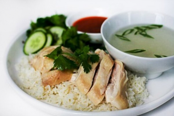 ၾကက္ဆီထမင္း