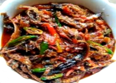 ထမင်းစားမြိန်စေမယ့် ငါးကျည်းကြပ်တိုက် ချဉ်စပ်