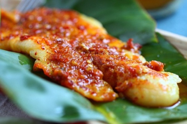 ထိုင္းစတိုင္လ္ ငါးေပါင္းထုပ္