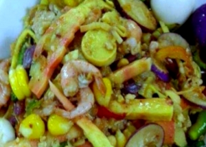 ခ်ဥ္္ငံစပ္ ႐ွဴး႐ွဲမွ်စ္သုပ္ေထာင္း