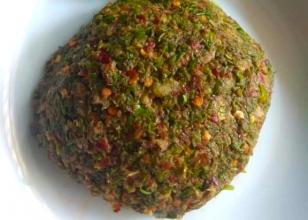 ထမင္းၿမိန္ေစမယ့္ မန္က်ည္းရြက္ေထာင္း