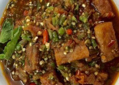 ချဉ်ငံစပ် ငါးကွန်းရှပ်ခြောက်ချက်