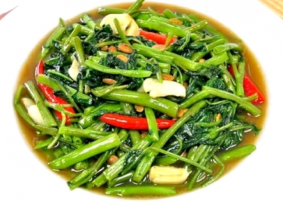 ထိုင္းစတိုင္လ္ စားလို႕အရမ္းေကာင္းတဲ့ ကန္စြန္း႐ြက္ေၾကာ္