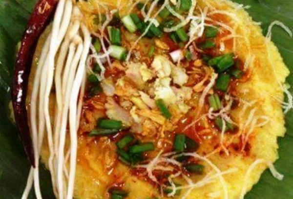 ရွမ္း႐ိုးရာစတိုင္လ္ ငါးထမင္းနယ္
